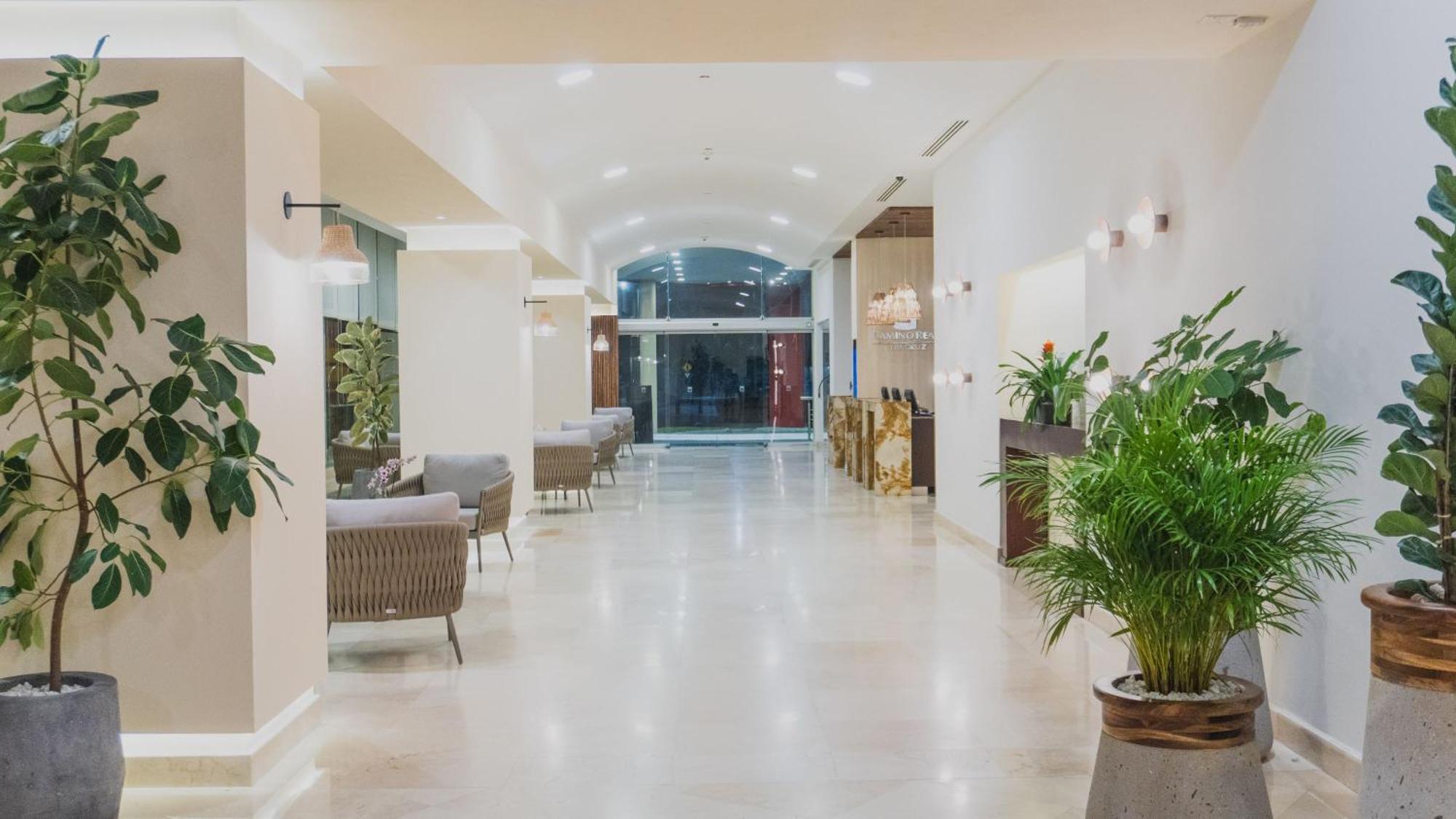 卡米诺睿尔韦拉克鲁斯酒店 外观 照片 Lobby